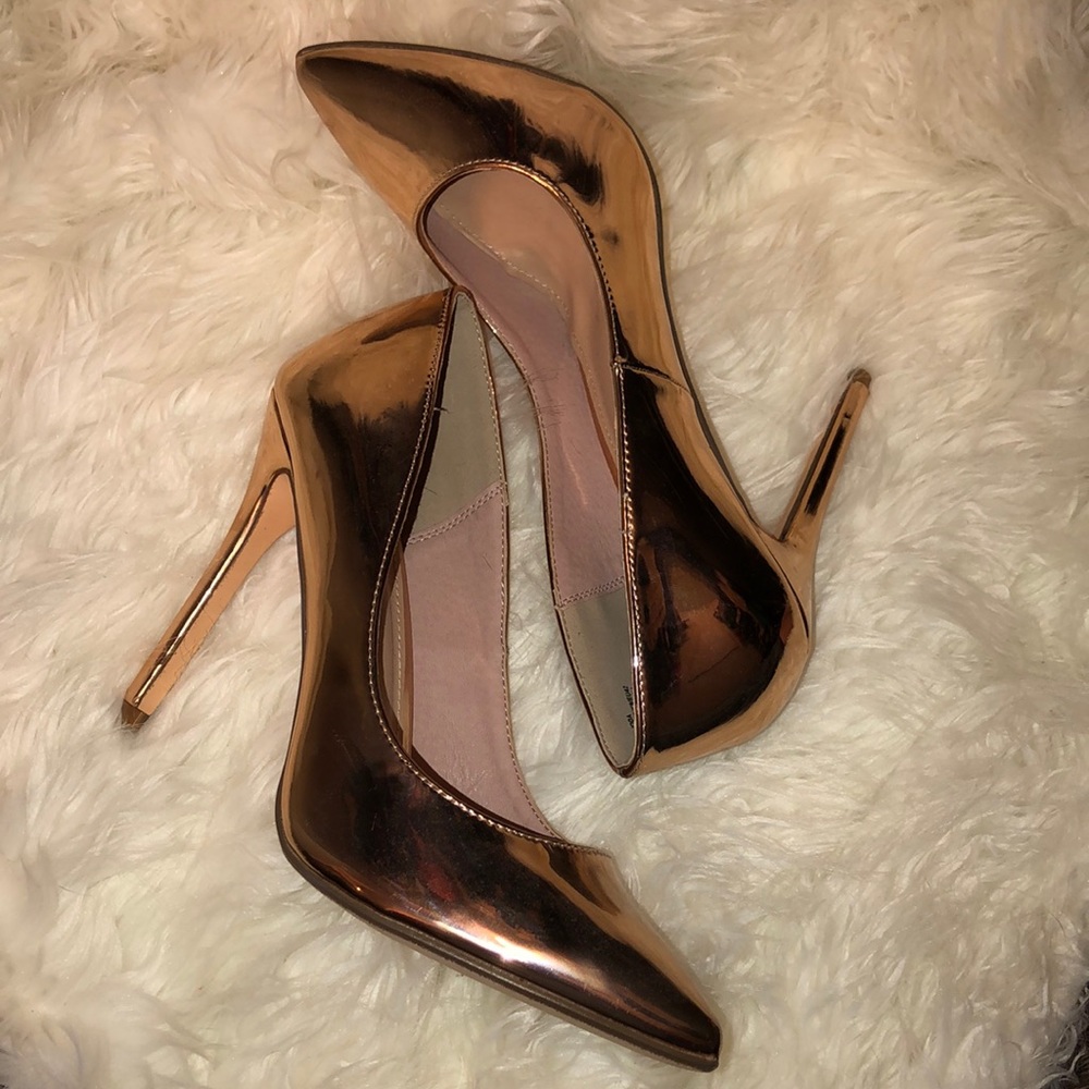 Rose Gold Pumps